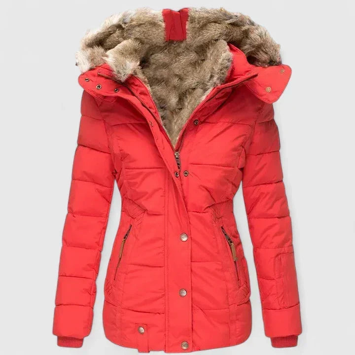Giacca invernale imbottita da donna in rosso – con cappuccio effetto pelliccia
