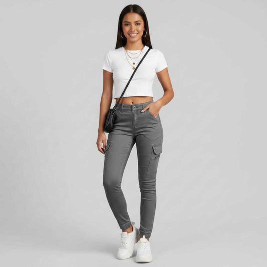 Pantaloni cargo da donna aderenti in stile urbano – foto 1